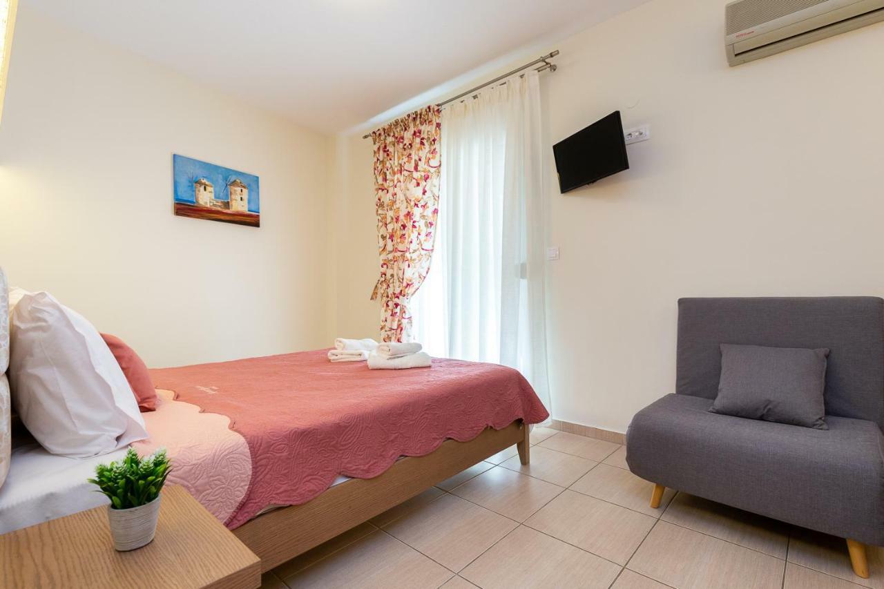 Aglaia Studios Skála Marión Bagian luar foto